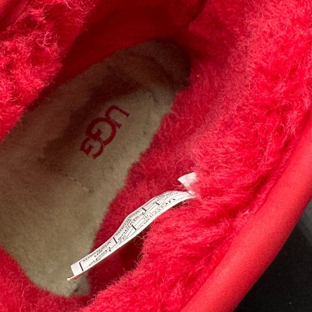 UGG Classic Clear Mini Boot - Picture 4 of 10